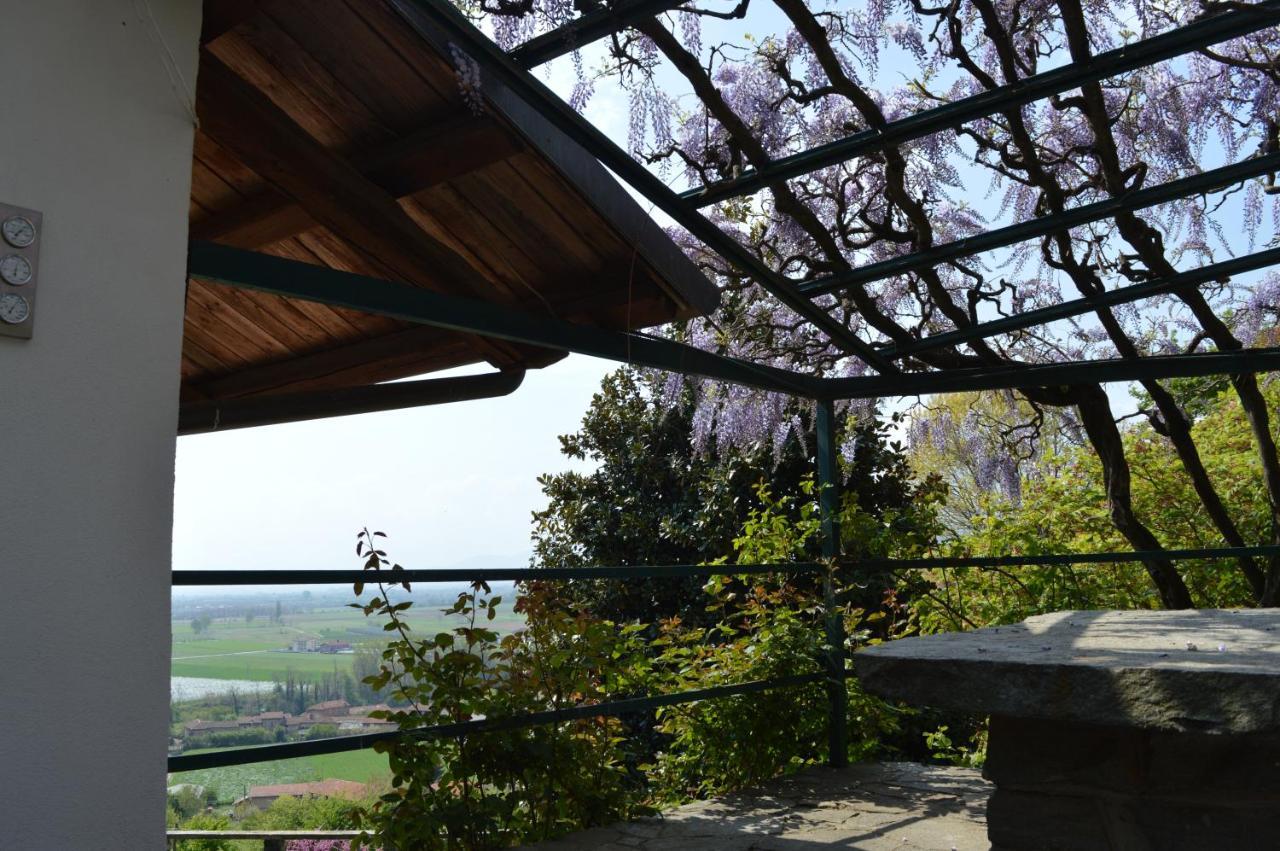 L'Uovo E La Faina Bed & Breakfast Busca Exterior photo
